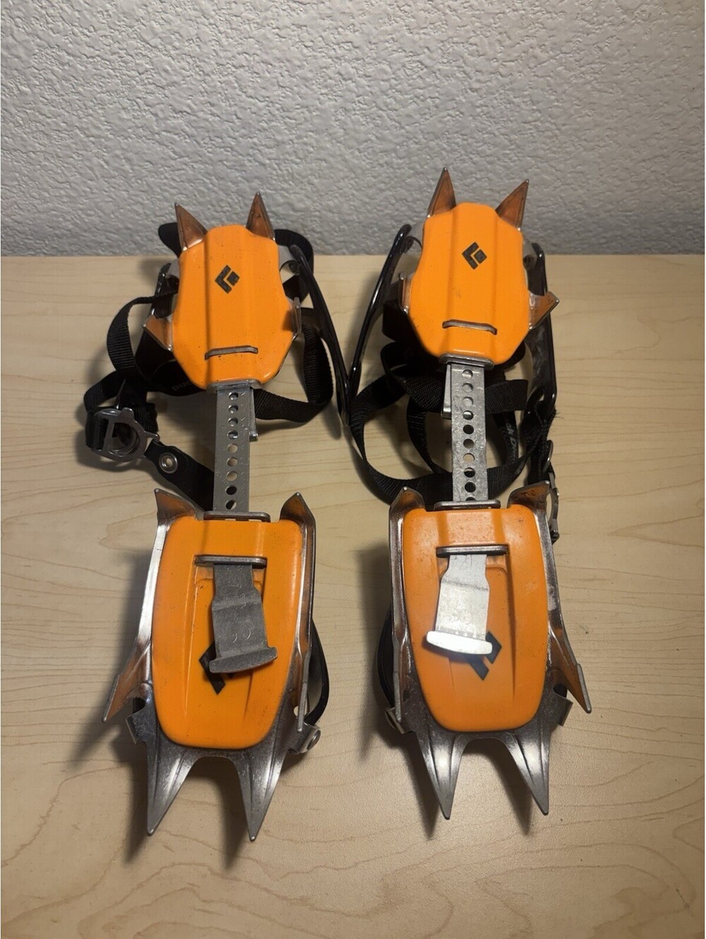 Black diamond contact strap crampons